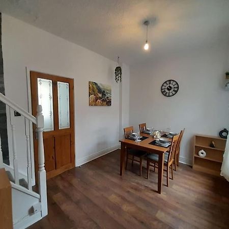 בישופ אוקלנד Fabulous Holiday Home - Sleeps 6 מראה חיצוני תמונה