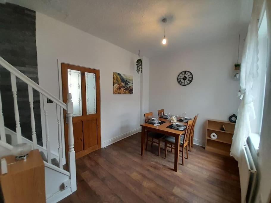 בישופ אוקלנד Fabulous Holiday Home - Sleeps 6 מראה חיצוני תמונה